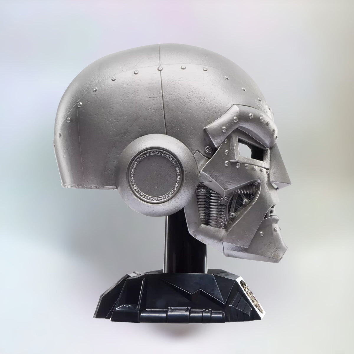 Doctor Doom Helmet - Marvel Legends