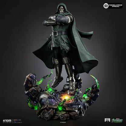 Pre-Order - Statue Doctor Doom - Avengers: Doomsday - Legacy Replica 1/4 - Iron Studios