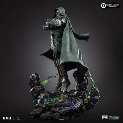 Pre-Order - Statue Doctor Doom - Avengers: Doomsday - Legacy Replica 1/4 - Iron Studios