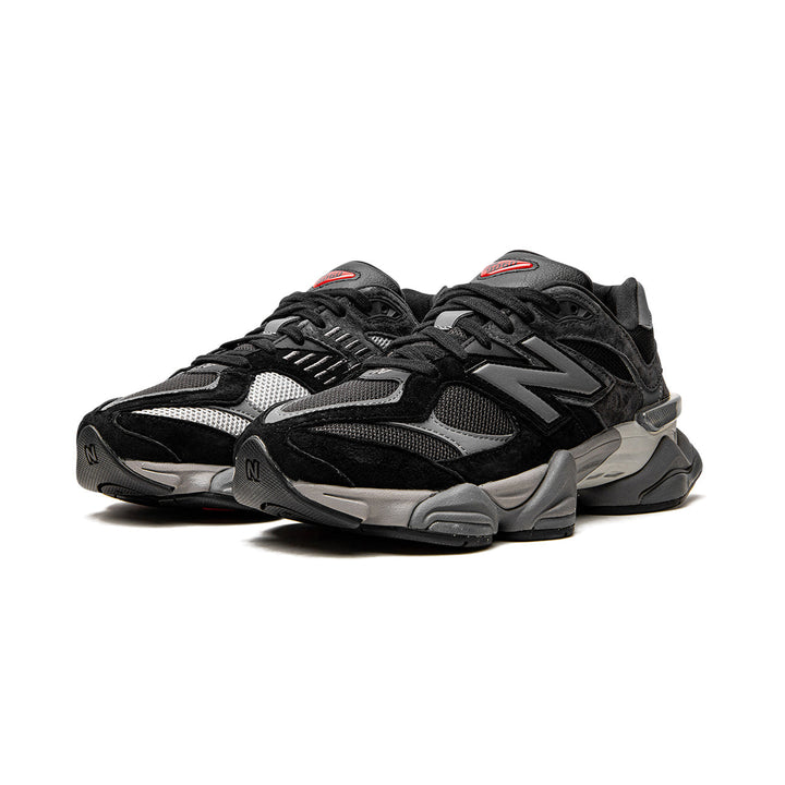 NB 9060 Black Castlerock
