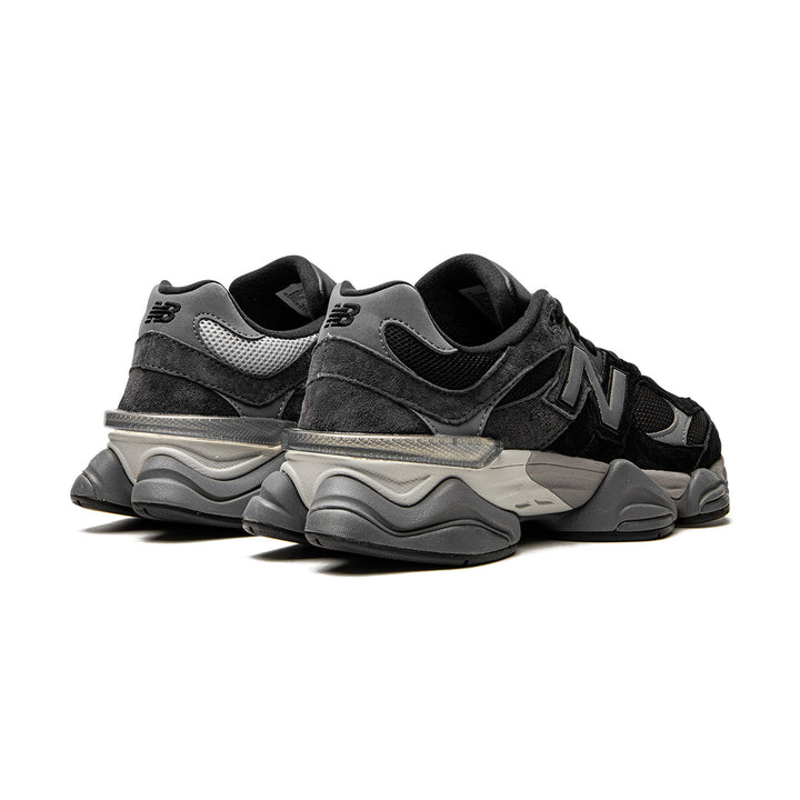 NB 9060 Black Castlerock
