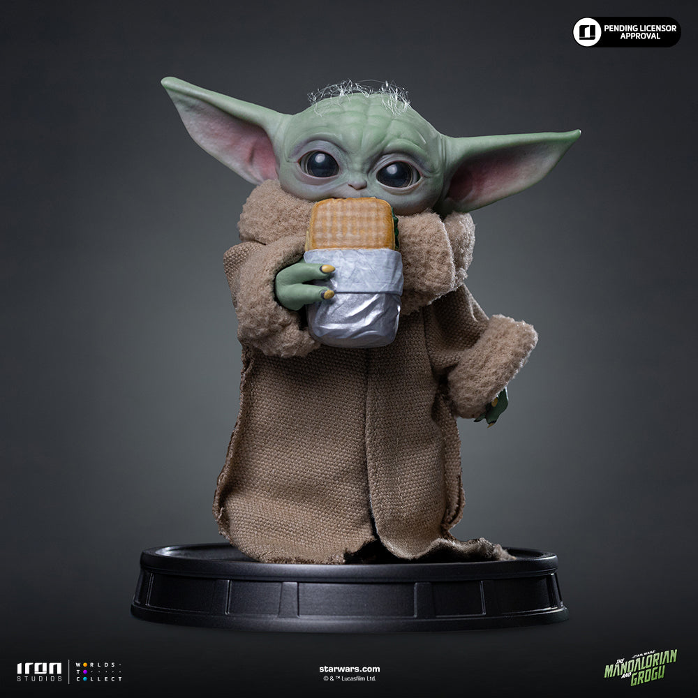 Grogu Food Cart Snack Statue - Iron Studios Mandalorian and Grogu Collection