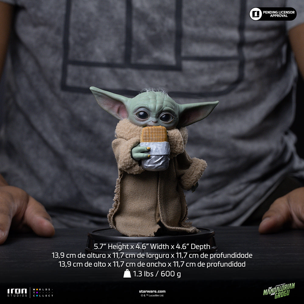 Grogu Food Cart Snack Statue - Iron Studios Mandalorian and Grogu Collection