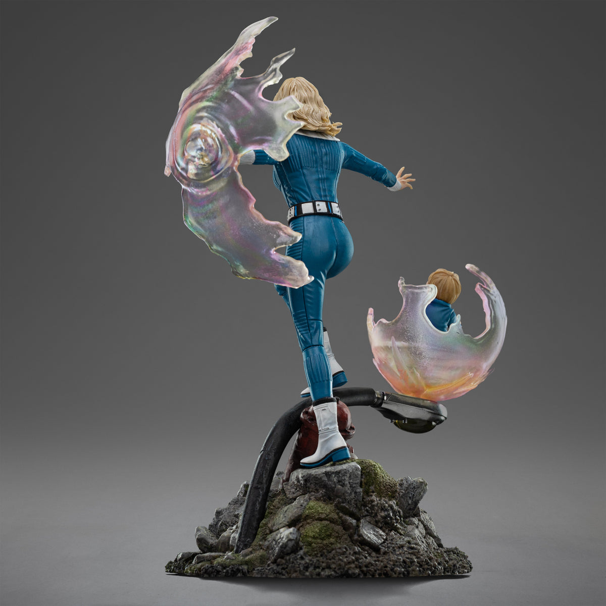 Invisible Woman - The Fantastic Four: First Steps - Art Scale 1/10 Statue