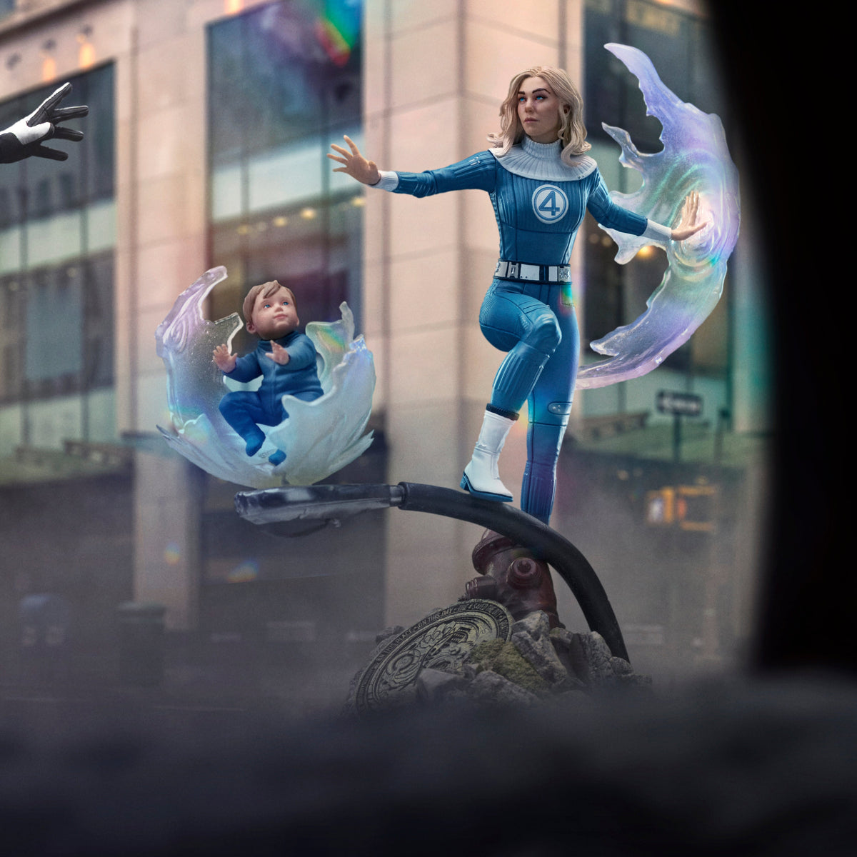 Invisible Woman - The Fantastic Four: First Steps - Art Scale 1/10 Statue