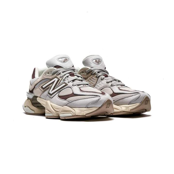 NB 9060 Grey Matter/Timberwolf