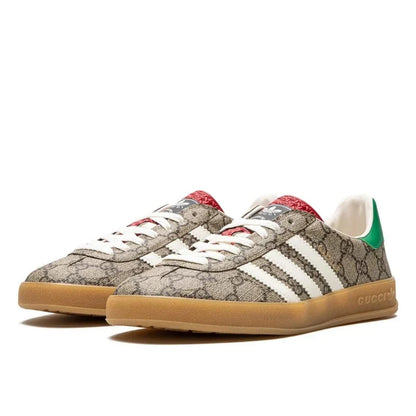 GC GAZELLE BEIGE MONOGRAM