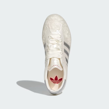 SAMBA OG SHOES Chalk White / Silver Metallic